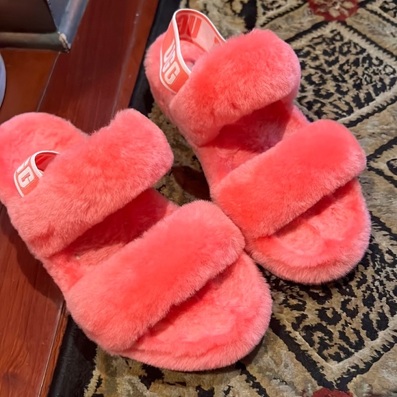 UGG Shoes - UGG Australia Oh Yeah Slides